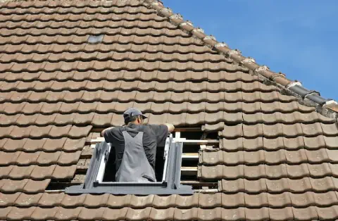 Pose de velux - Saint-Germain-des-Champs